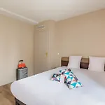 Appart'city Confort Centre 3*