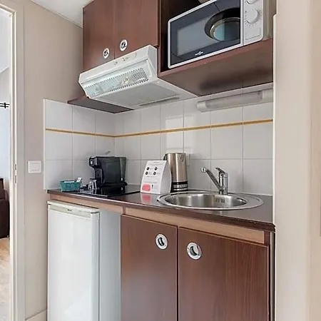 Ξενοδοχείο με διαμερίσματα Appart'city Confort Centre 3*