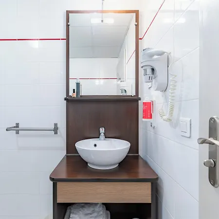Appart'city Confort Centre Aparthotel Agen