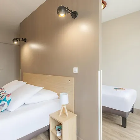 Appart'city Confort Centre Apartahotel 3*