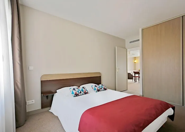 Appart'city Confort Centre 3*